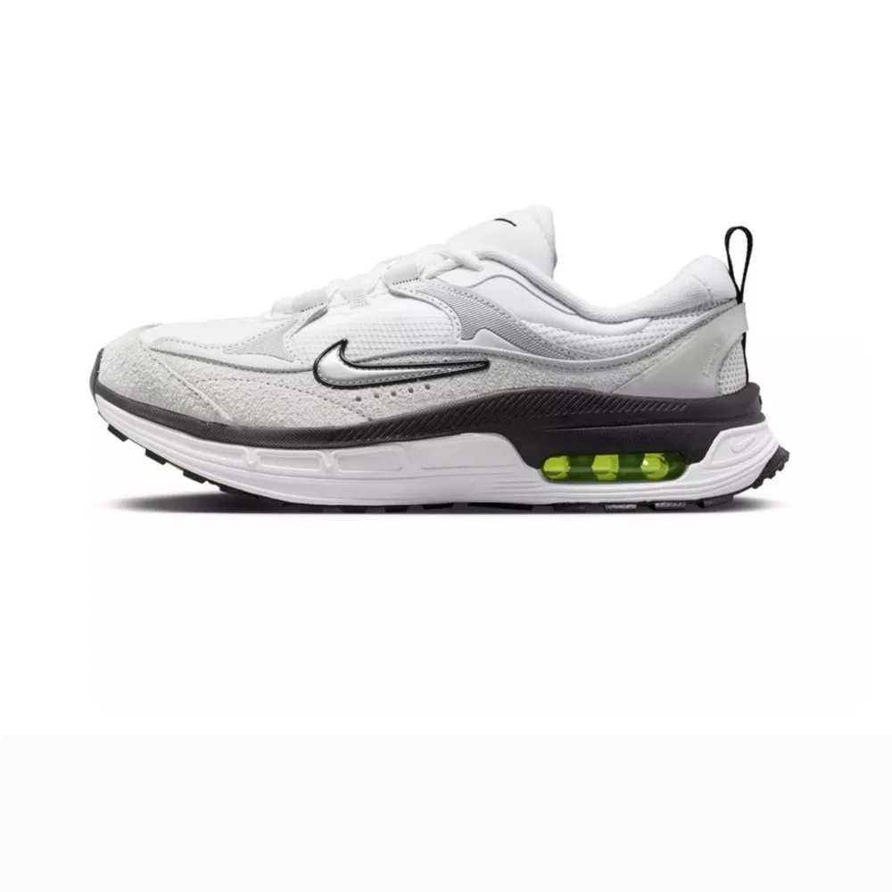 Womens Nike Air Max Bliss Sneakers size 10